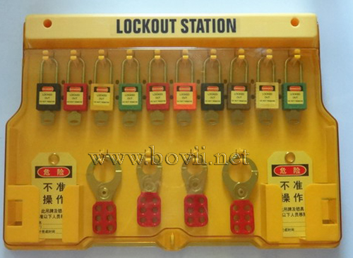 20-LOCK BOARD